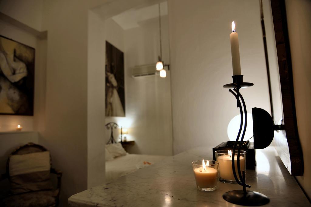パレルモ Real Teatro Umberto I Bed & Breakfast エクステリア 写真