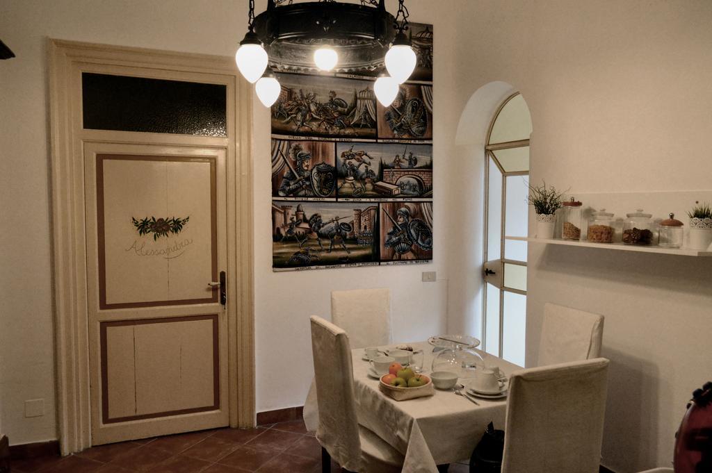 パレルモ Real Teatro Umberto I Bed & Breakfast エクステリア 写真